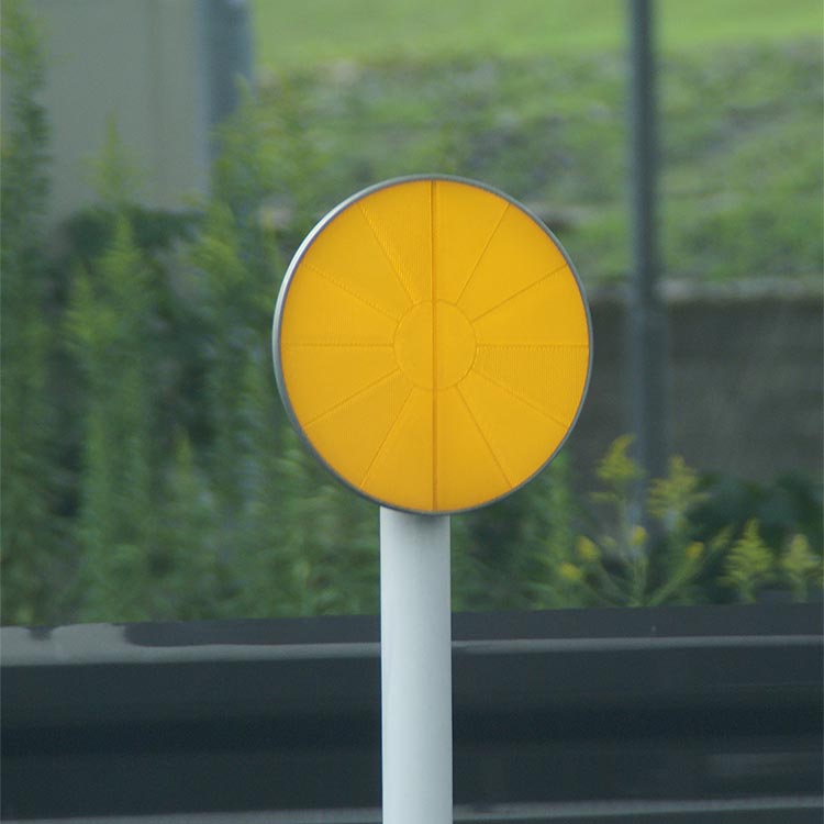 ^UW 300fl[^[ LOCgbLOCg y